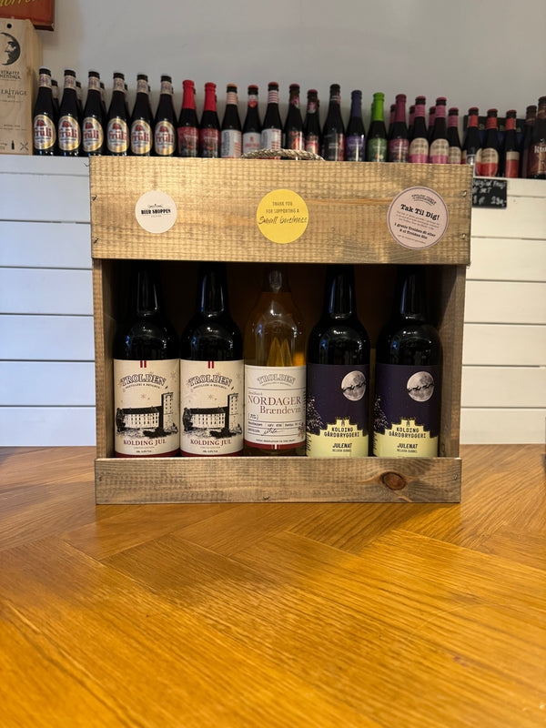 Lokalt gaveæske fra Trolden og Kolding Gårdbryggeri 4 øl og 1 snaps