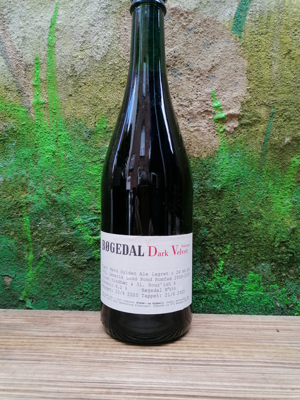 Bøgedal "Dark Velvet Oak Aged" | 9,2% | 75cl | Golden Ale