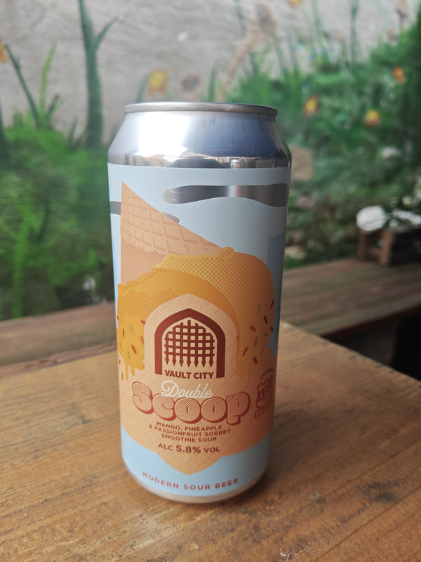Double Scoop Mango, pineapple, passionsfrugt sour - Vault City - 44 cl. - 5,8 %