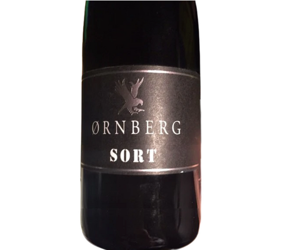 Sort 2021 fra Ørnberg - Topbedømt dansk dessertvin på Pinot Noir